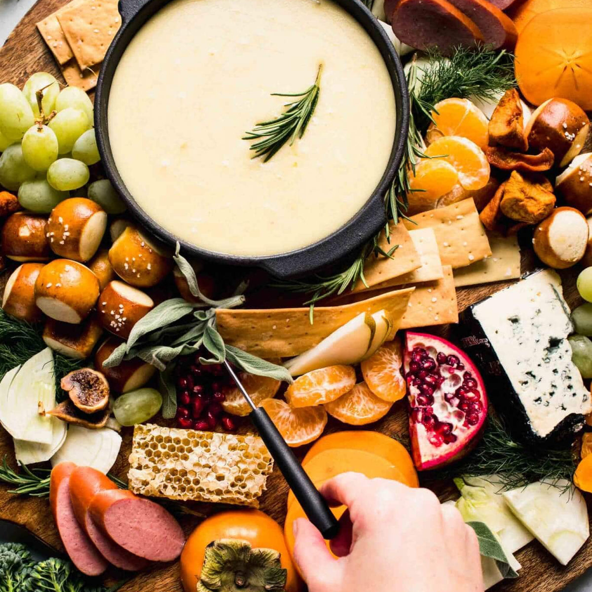 Cheese Fondue – Laura's Pantry