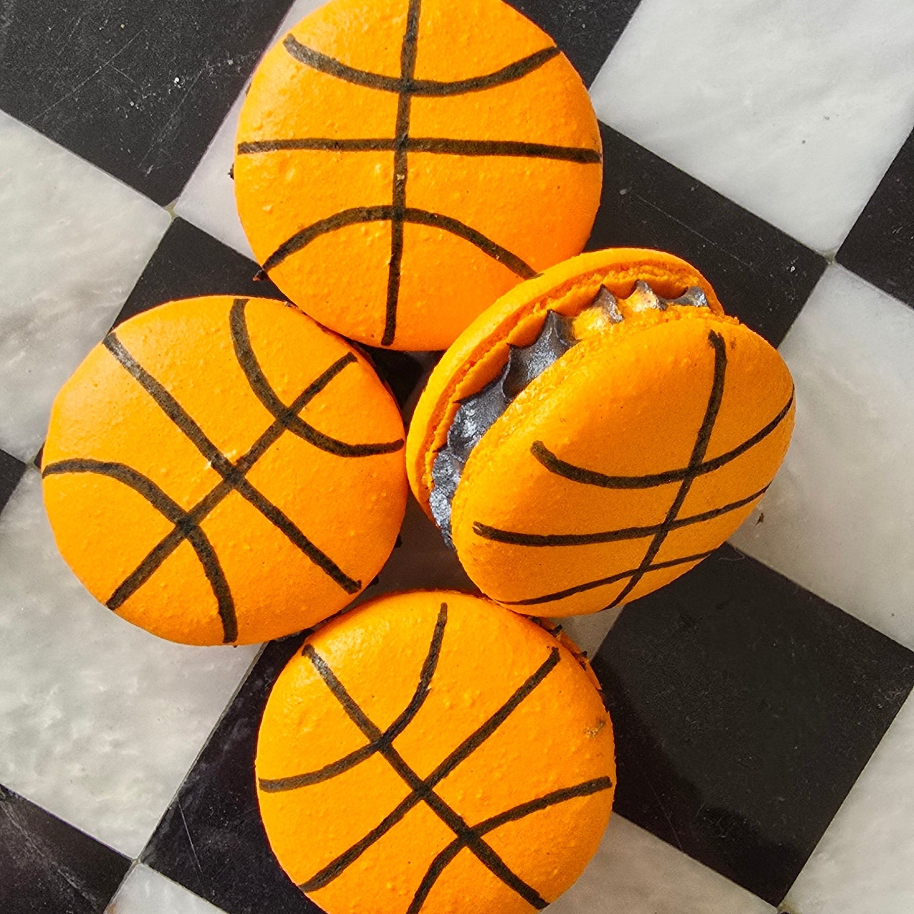 12 Custom Macarons
